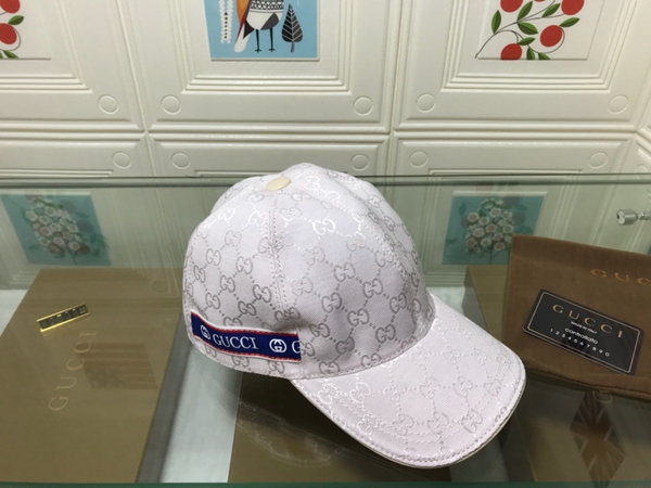 ブランド帽子角部分ディテール